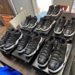 JORDAN 11 LOW 72-10