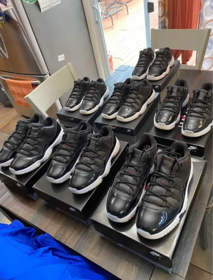 JORDAN 11 LOW 72-10